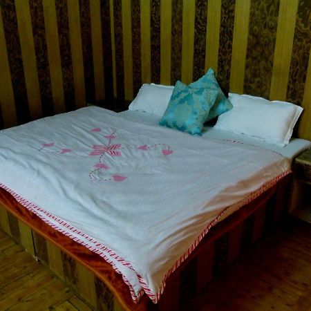 Kolong Retreat Hotel Kolang Luaran gambar